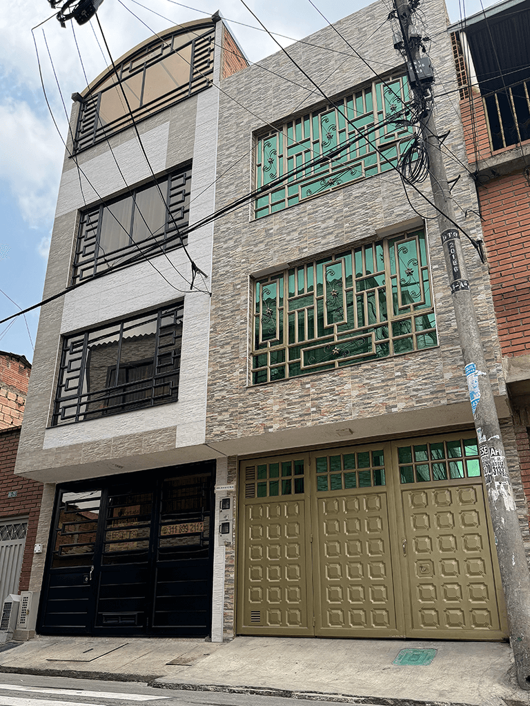 Foto en pequeño del proyecto Casas Britalia Uno